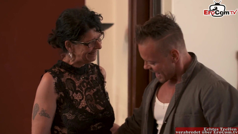 EroCom: Old german lady in nylon stockings loves younger man