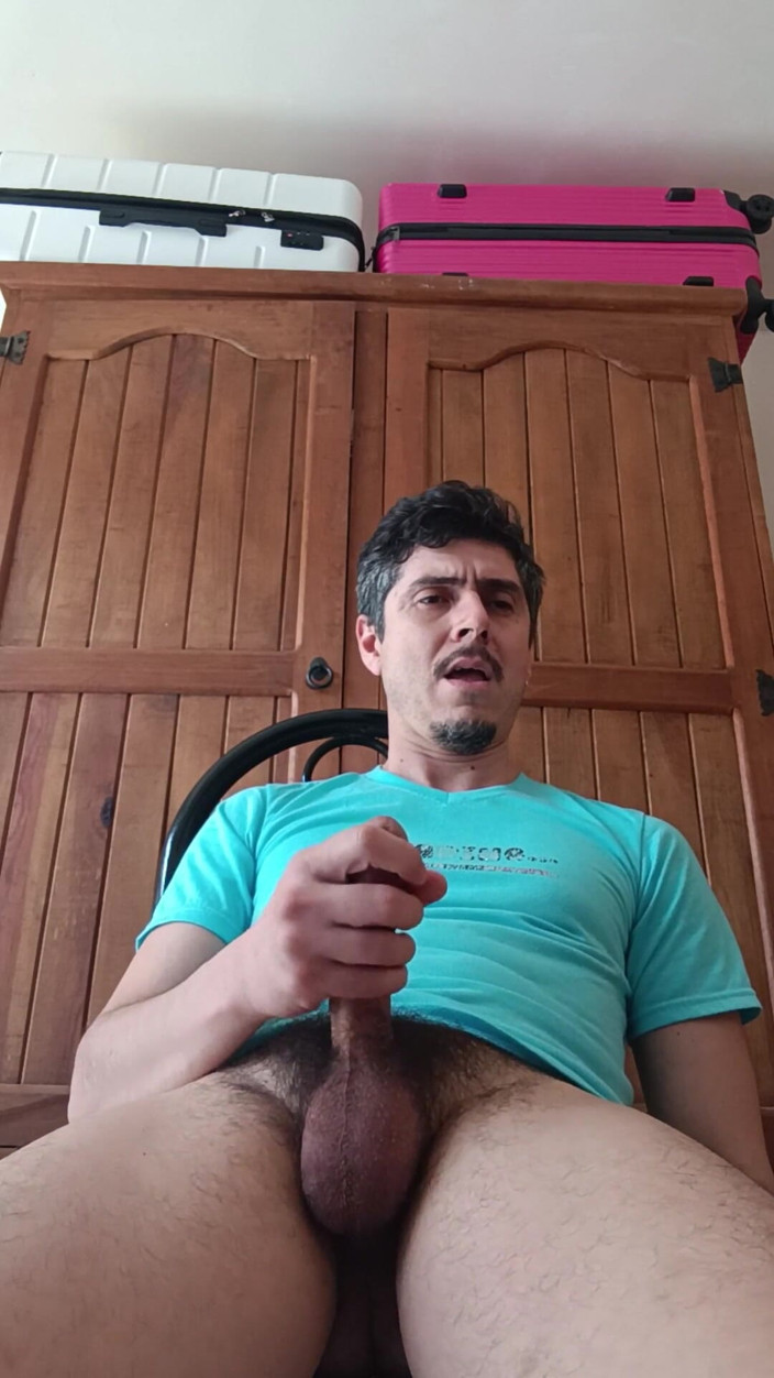 TabascoJake: Masturbându-mi pula mare în videoclipuri