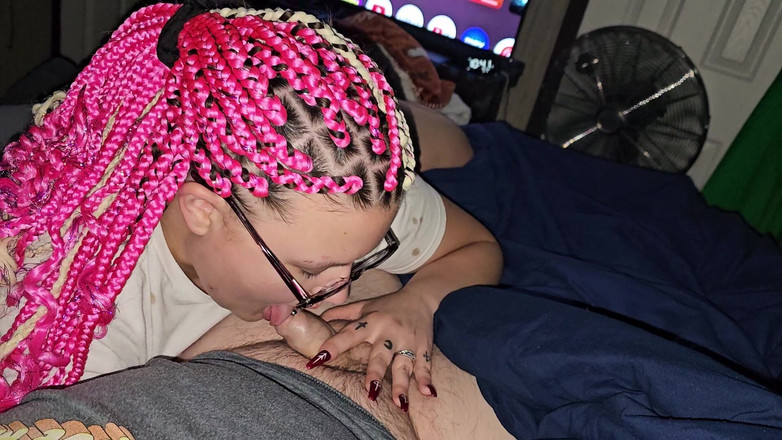 Funhousewife69: Niesamowite obciąganie piękne oczy patrząc w górę