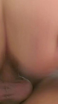 Anal muhteşem sahne 3_big götlü sarışın Lena önden ve arkadan sikişmek istiyor