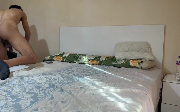 Arab gay sex: Арабська мастурбація