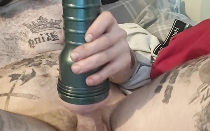 Cdubzdik: Tu aimes quand je jouis sur ton visage, hey Queerboy ?
