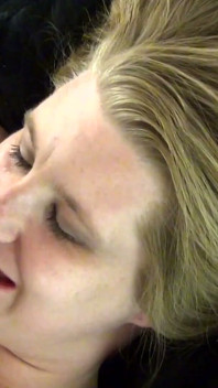 Compilation d’extases faciales en POV 3