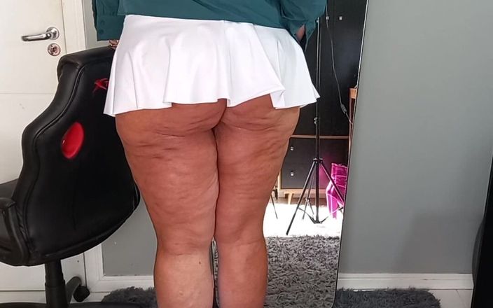 Sexy ass CDzinhafx: I Wearing Sexy Skirt