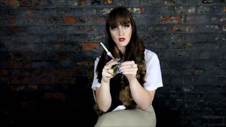 Vivienne l'Amour: Vivienne L'amour - Smoking Fettish