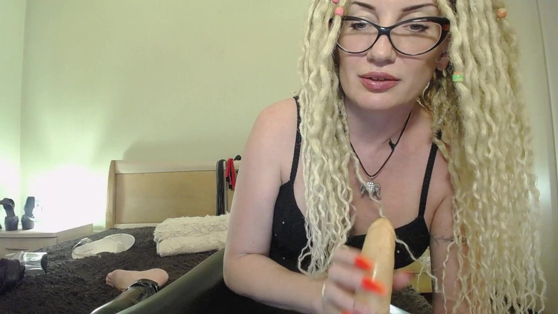 BadAssBitch: Mângâie-ți pula de ratat, Te tachinezi și îți distrug orgasmul!