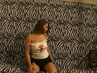 Flash Model Amateurs: Adorable busty teen in her sexy outfit
