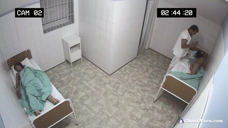 Ghost-Porn: 幽灵色情 1 - 第9部分 毕业生驱魔