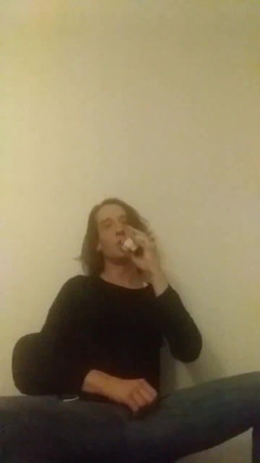 LilTaste: Ich spiele mit meinem verdammten arschloch