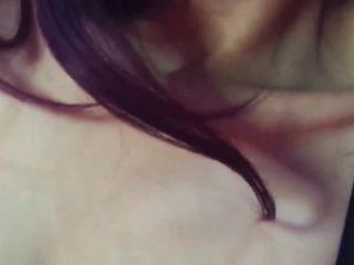 Egyptian cuckold: Curva vorbește cu iubitul ei în direct în prezența soțului ei errant