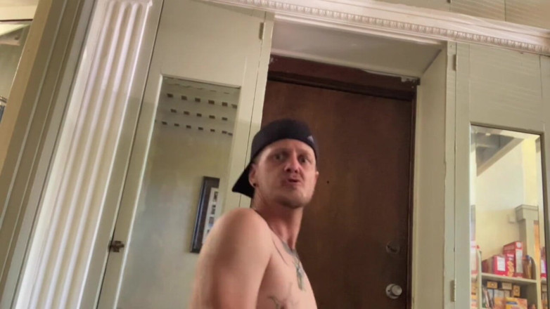 MikeyJ: 나는 춤을 추는 것 같은 느낌이 든다