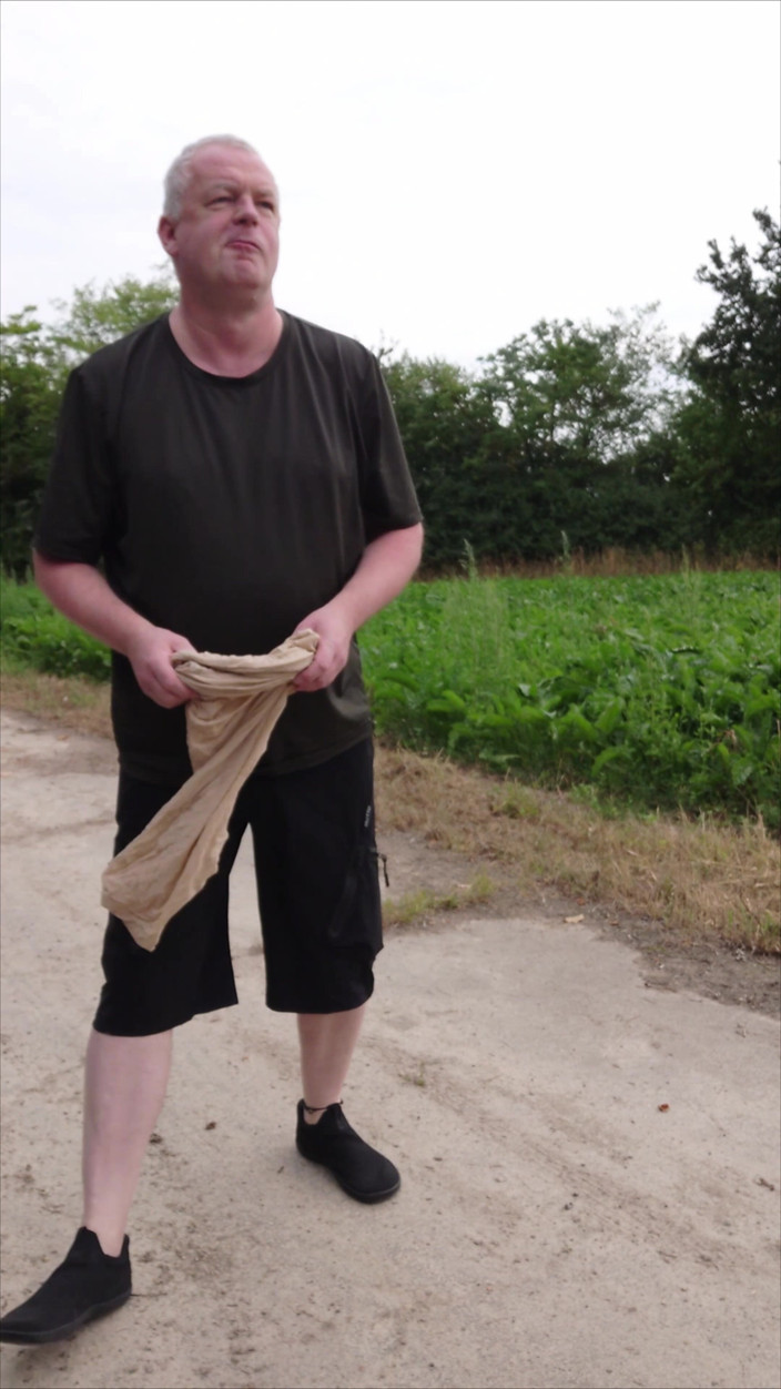 Carmen_Nylonjunge: Exhibitionist with Sexy Nylon Fetish on Lonely Dirt Road