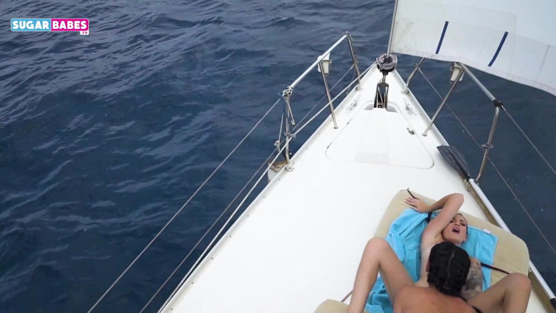 SugarBabesTV: Vanesa Adamopoulou 第一次色情片