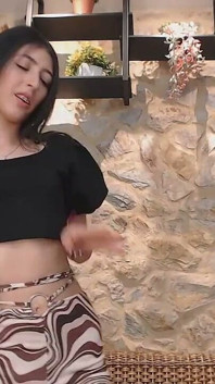 내 질과 후장 자위를 포착하고 카메라에서 섹스를 하게 해줘