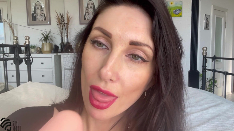 SaintVirginPro: Quente milf adora chupar paus