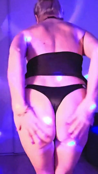 Wild Blonde Cougar - Sexy Naughty Striptease