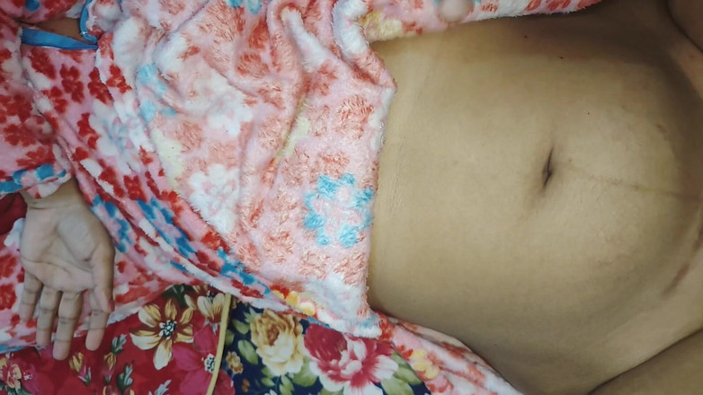 Sairaxsaim: Soție pakistaneză frumoasă vecini invita tânăr student băiat în casă