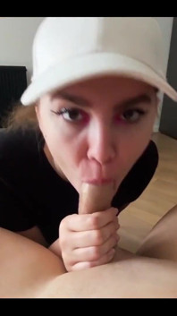 Full Video the Cute Courier Turned Out to Be a Pervert, Fucked Her and Cum in Her Mouth to Pay for Pizza