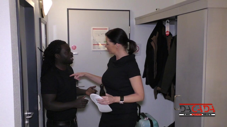 DaCada com: 客房服务？