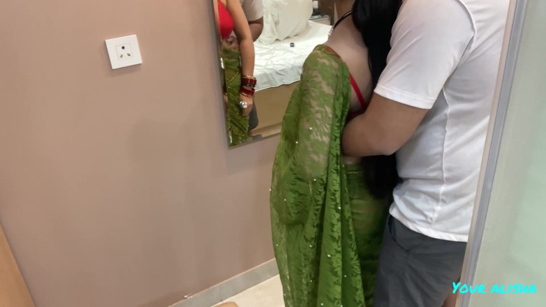 Your Alisha: Desi Alisha Bhabhi Compilação