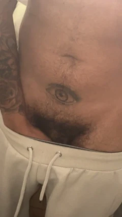 다미엔 쿠스토 섹시한 피노이