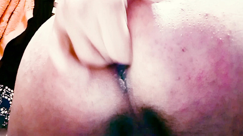 Willy Alexandru Petre: I Feel Myself in My Hot and Smooth Hole