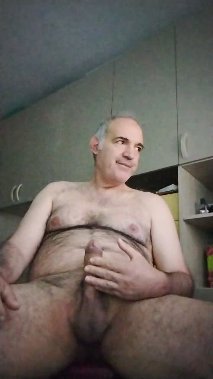 Setesesso7: În sfârșit, pot să-mi smucesc penisul și să mă bucur de...