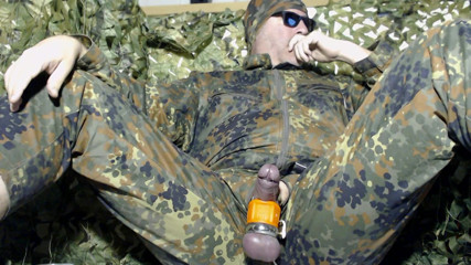 Gaylectrician: E-stim, cumshot 21-03-14