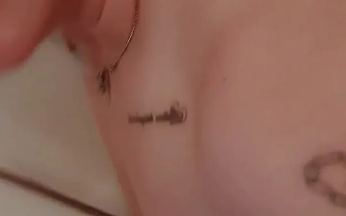 Livie Blainn: Scrub My Back......