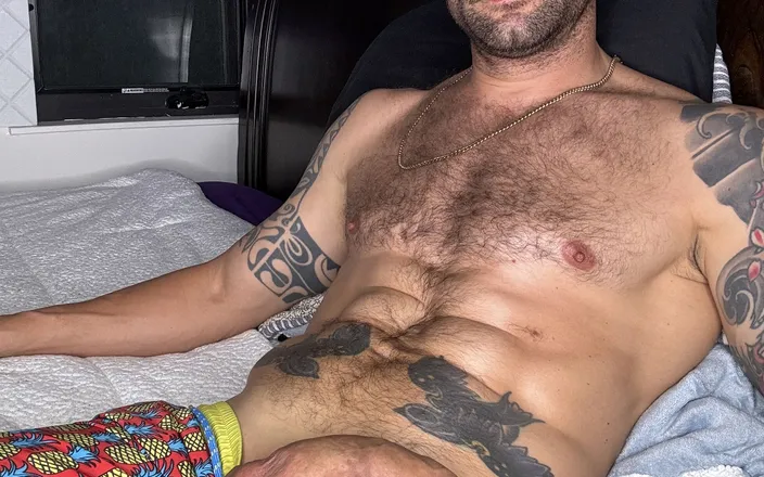 Alex Legend solo: Dirty Talk in French Plus Eating My Own Cum