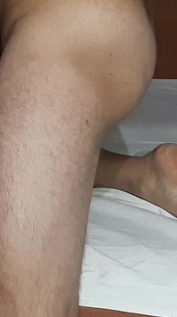 Když jsem vyšla ze sprchy, přišel ke mně...