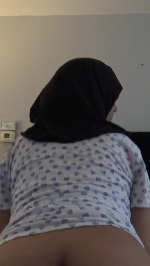 Trk Porno Niversiteli - Turkish Amateur (Souzan Halabi)