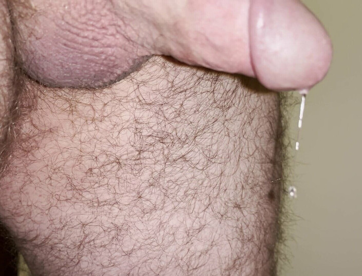 Anal Steve: प्रीकम सिर्फ मेरे लंड के सिर से टपकता और बाहर निकलता रहता है क्योंकि मैं समय-समय पर स्वाद लेती हूं और मीठे स्वाद का मजा लेती हूं