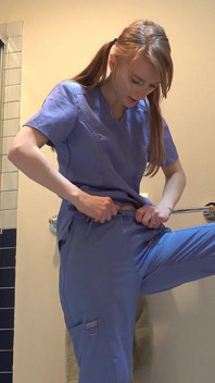 Scrubs'a işiyor