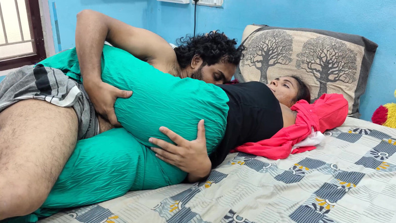 Vaigavarun45: Girl Suck Boy Chest and Boy Removing Girl Dress Hot...