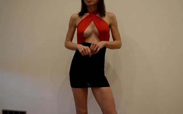 Mistress Mary: Cum on My Breast an Lick It All
