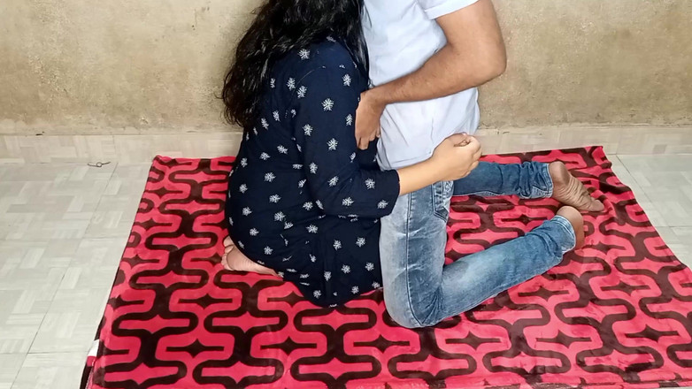 Queenrima: Горячая индийская студентка дези вкусная грубый хардкорный романтический секс с коллегой для получения работы мечты