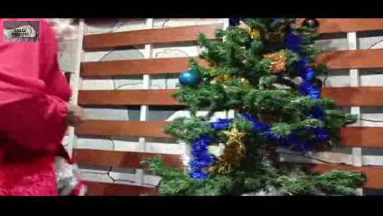 Casal Gresopio Feet: Kaki ibu tiri saat natal sambil dudukin pohon natal 2025