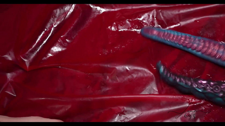 June695: Alien Fucks 2 Teens