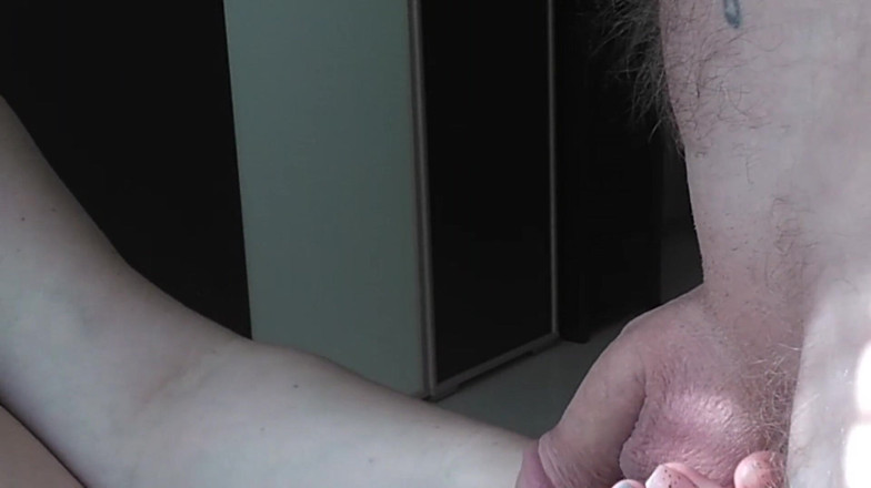 Zona901: BBW sexi gets a mouthful of cum after a blowjob...