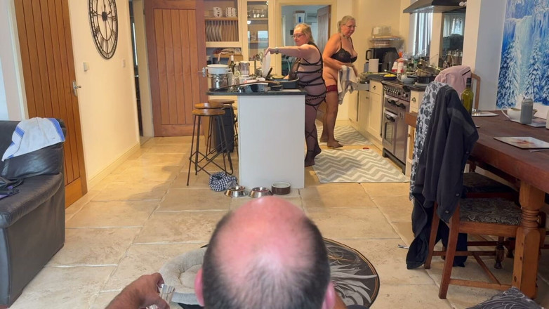 Lanista_Bear: Part 2:-lanista Bear Has His Slaves to Do Their Chores. Will...