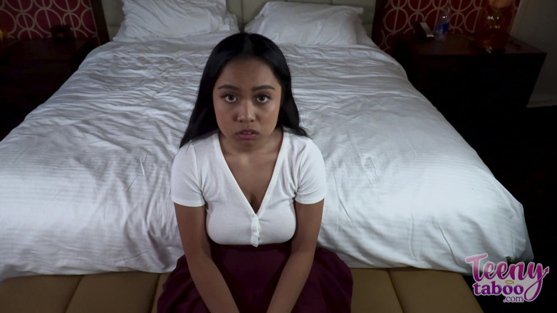 Teenytaboo: Luna Mills preñada estudiante