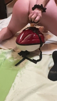 Orgasme pancutan mani dubur yang miang dan hamil