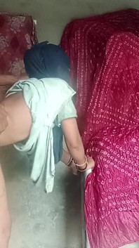 Memek hot tante seksi india dientot habis-habisan sampai mengerang keenakan