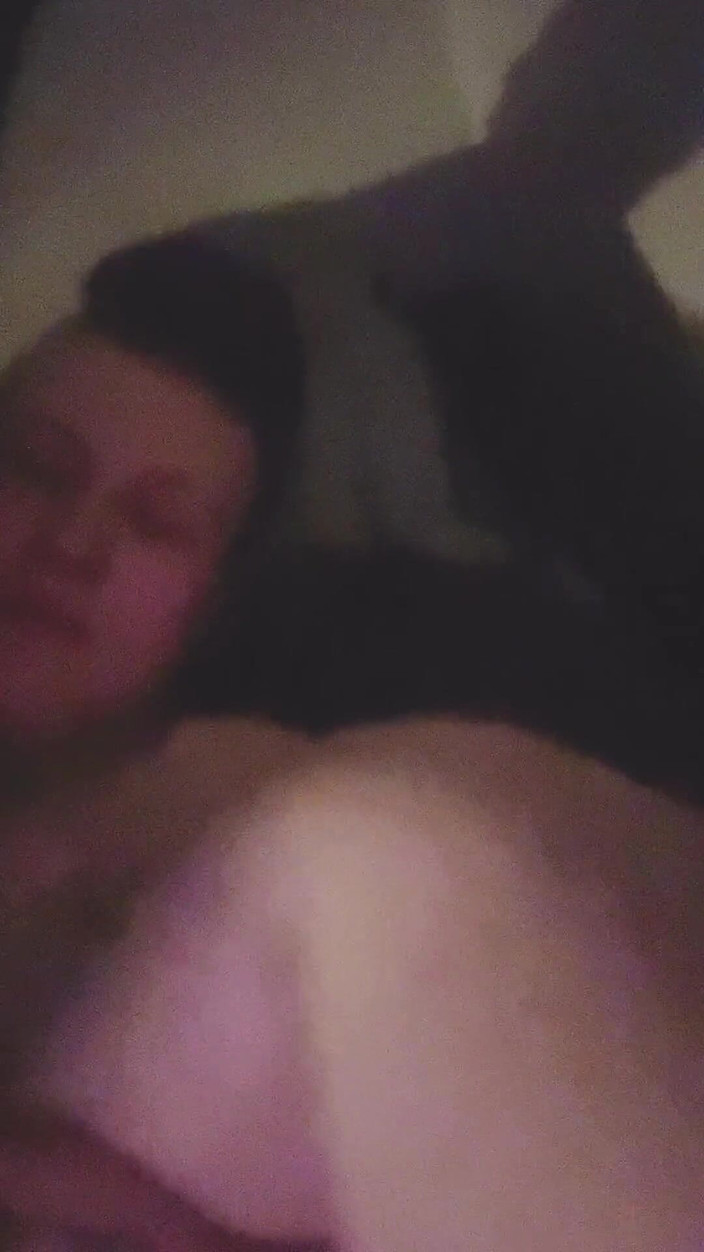 Thekookiejar: Tomboy zostaje ostro wyruchana na miesiąc dumy