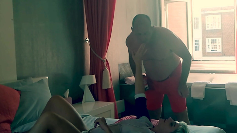 Kylie Britain Adventures: Room service is a bit different today