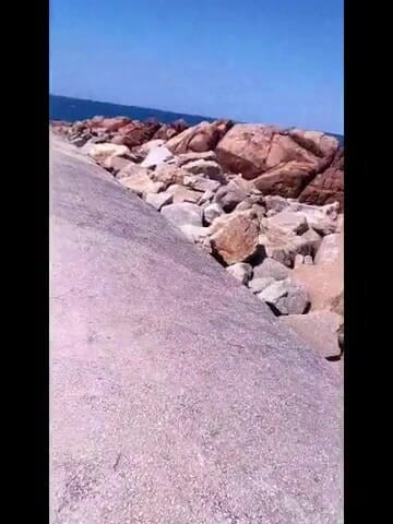 Boy top Amador: depois de um dia na praia, uma limpeza de casa