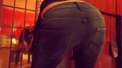 Rebecca Diamante Beginning Clips: Jeans asmr y la adoración