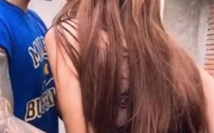 Barbietransxxxx: 私を最大の快感に近づける方法をよく知っているこの男とセックスセッションをした後、彼は私をフィニッシュさせました