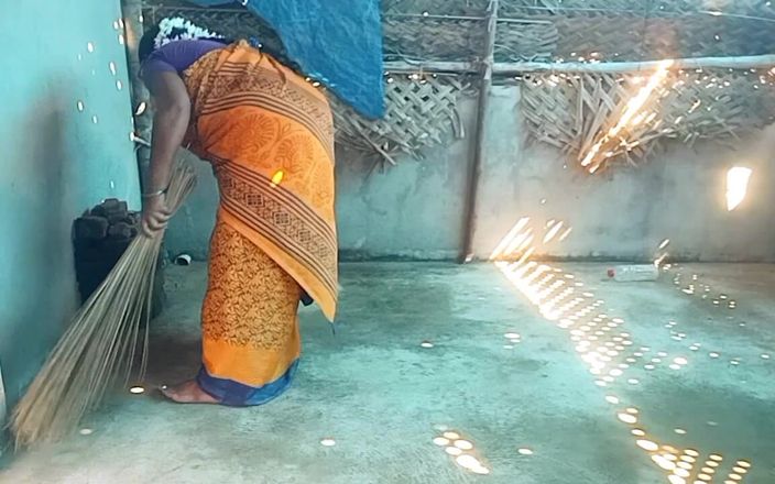 Priyanka314: Indian Step Sister Village Home Cleaning Sex